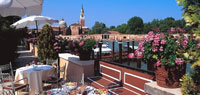 Италия - Венеция - Отель Cipriani Hotel 5* - фото отеля - Pool Snack bar