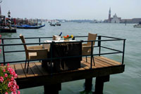 Италия - Венеция - Отель The Westin Europa & Regina Hotel 5* - фото отеля - La Cusina restaurant romantic table for two