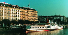 Отель De La Paix 5*