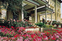Италия - SPA & wellness - Grand Hotel Palazzo della Fonte 5*, Фьюджи - Exterior Front Entrance